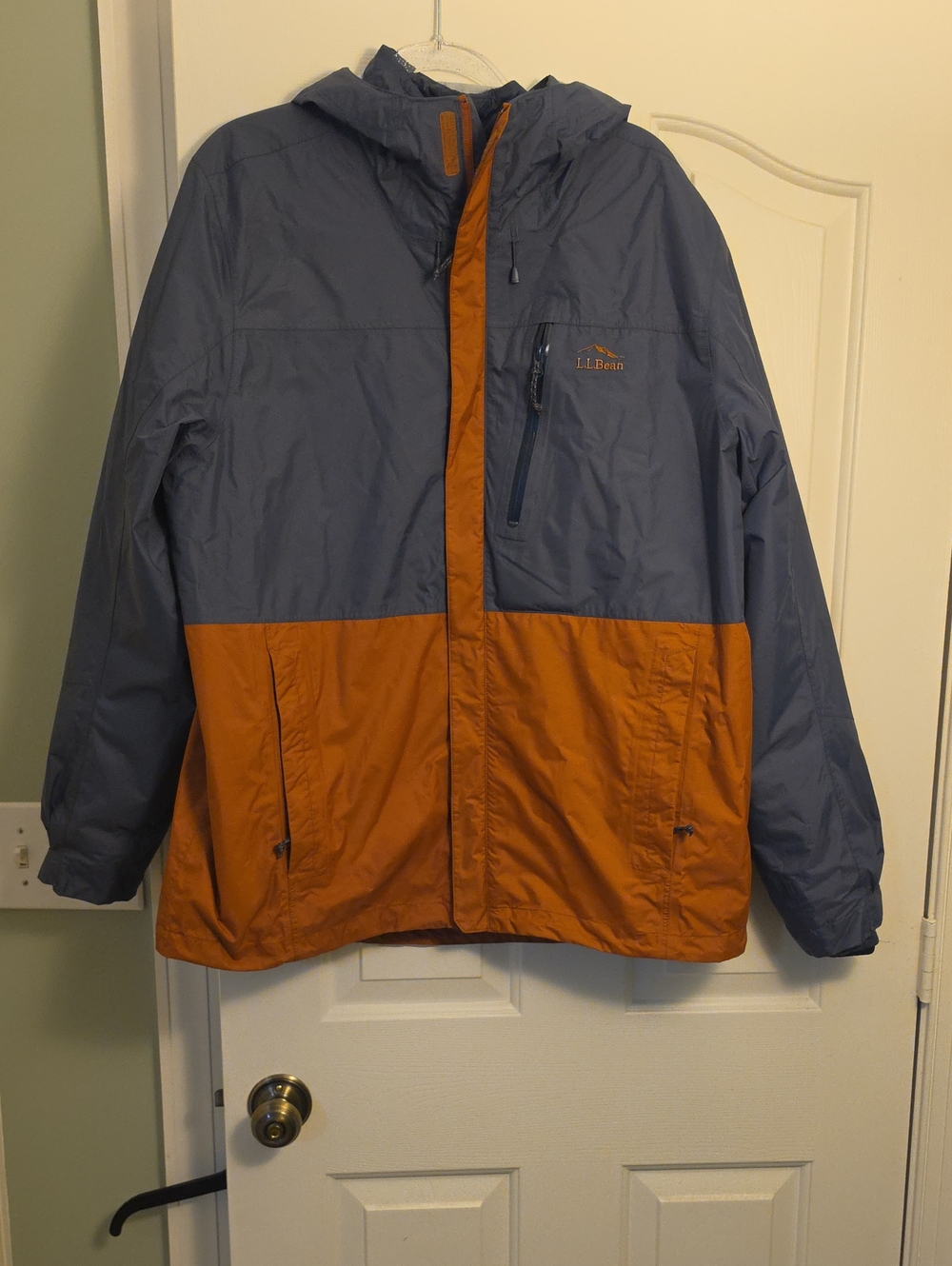 L.L. Bean Two-Tone Hooded Jacket in Blue and Orange. Zip Out Liner.